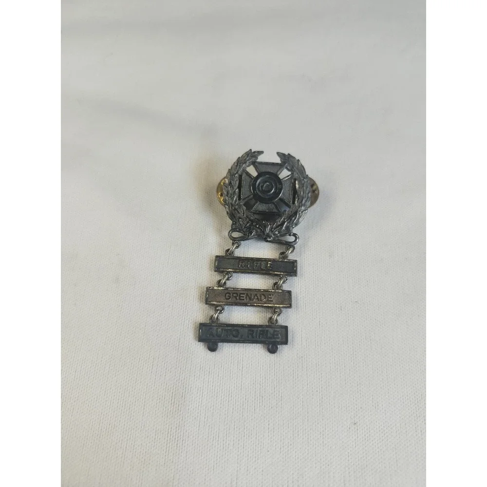 Vintage Vietnam U.S. Army Expert Marksmanship Badge Rifle Grenade Auto Rifle Pin